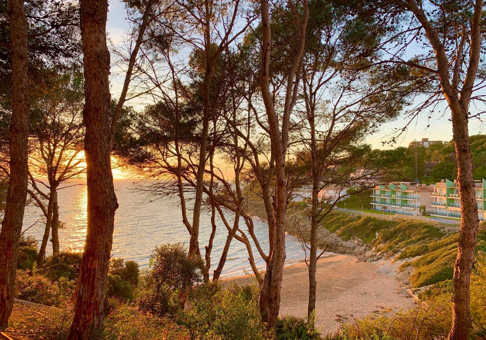 Mediterranean Way - El Mirador Salou Bagian luar foto