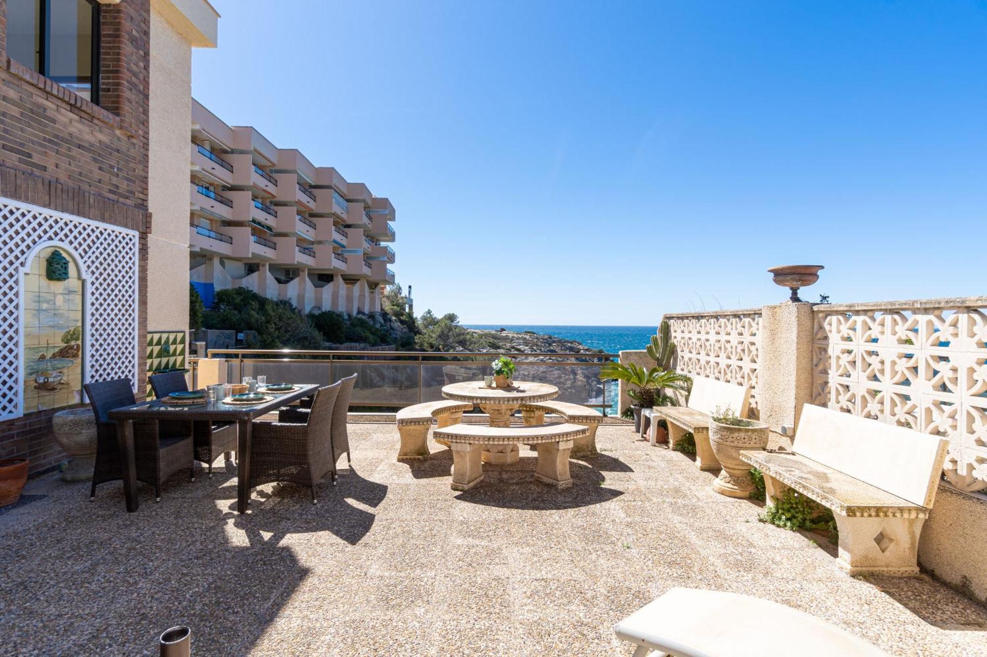 Mediterranean Way - El Mirador Salou Bagian luar foto